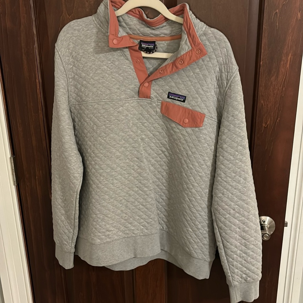 Patagonia pull over
